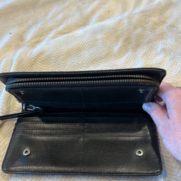 Matt and Nat wallet - Picture 3 of 3